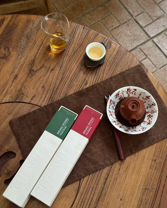 Wood and Fire element incense combination can boost motivation, leadership energy, and the courage to take bold steps in your career.