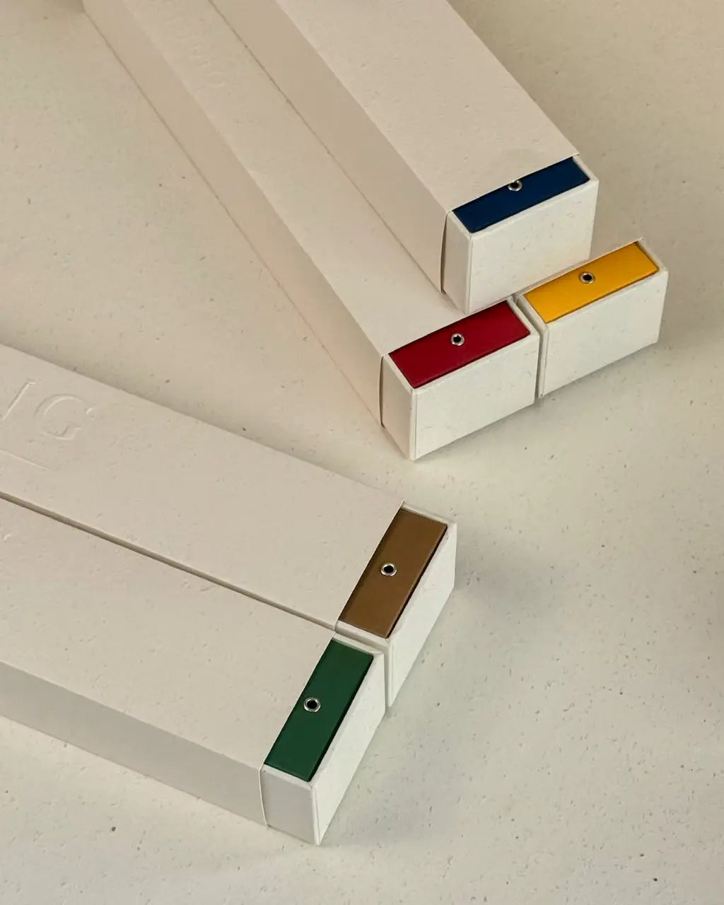 Bifang studio's Feng Shui functional insense sticks have five elements and five colors