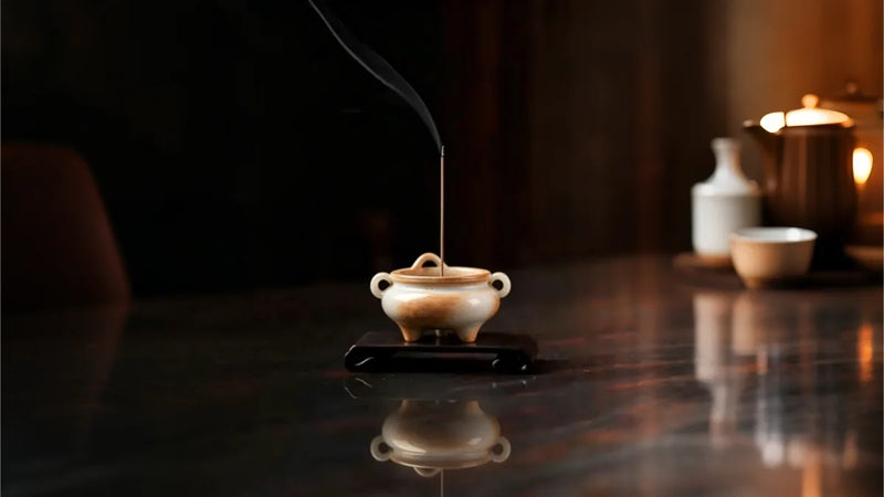 Scent Reset: Why Your Nervous System Craves This 3-Minute Ritual？
